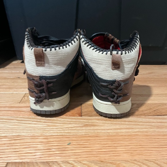 NIKE DUNKS BODEGA - Picture 3 of 6